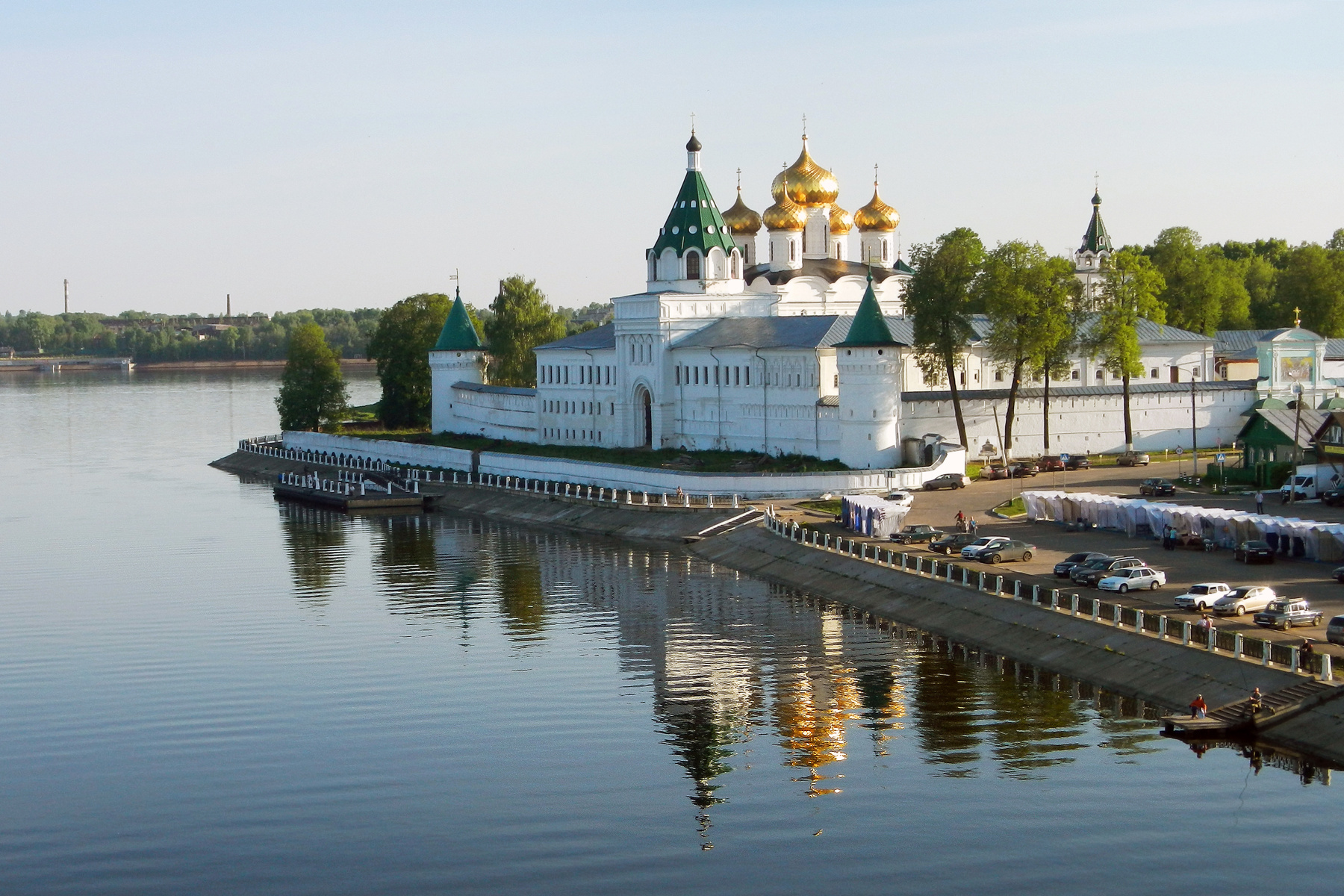 Ипатьевский монастырь ипатьевский монастырь храм церковь православие волга река