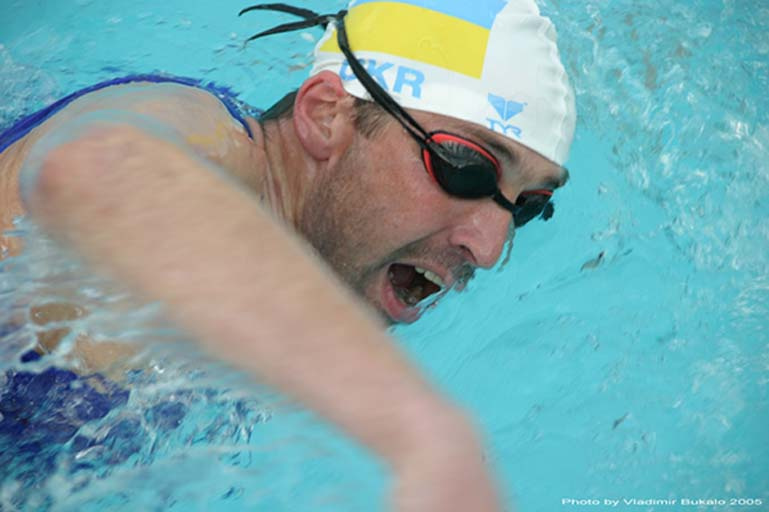 Swim. Ялта,Крым,бассейн.