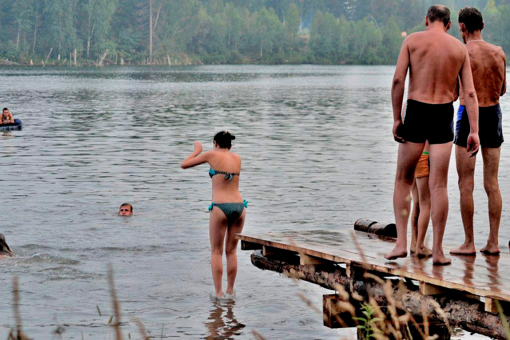 а я стоять умею на воде... вода,лето,прыжок,никон