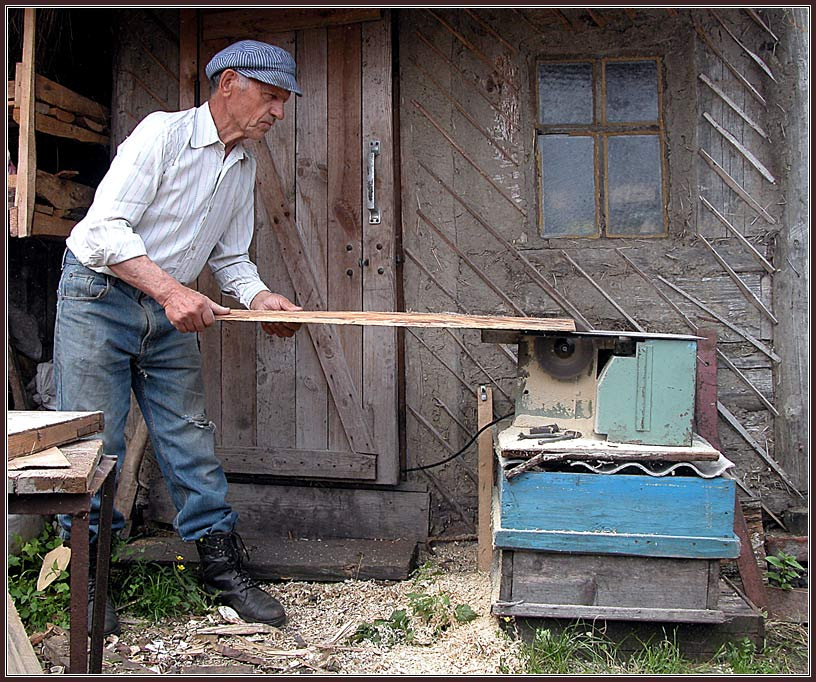 Деревенский мастер 