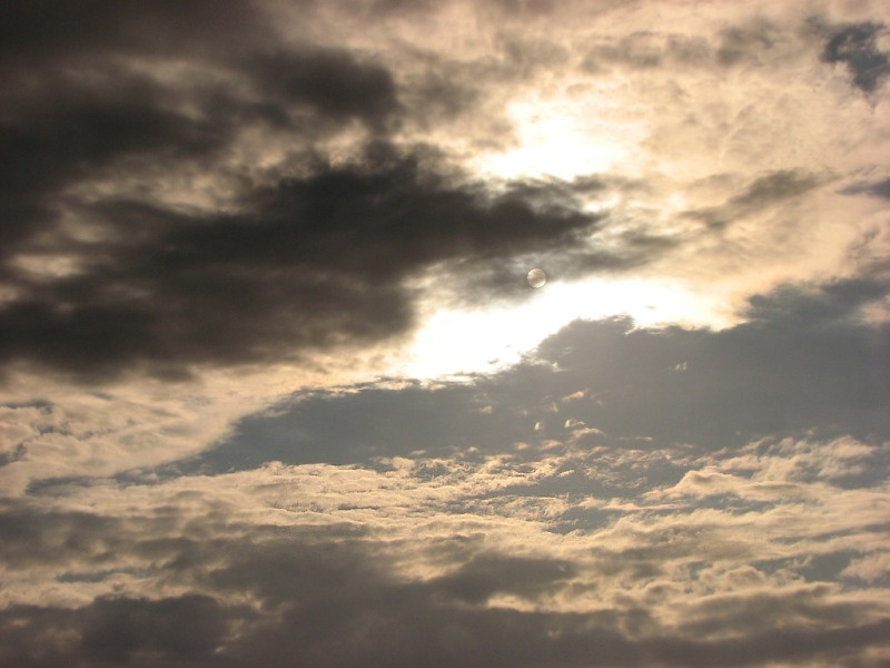 Hide небо sky солнце тучи clouds