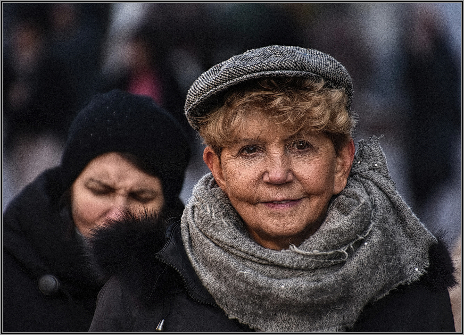 ..... Разные эмоции улиц...... портрет лицо женщина улица