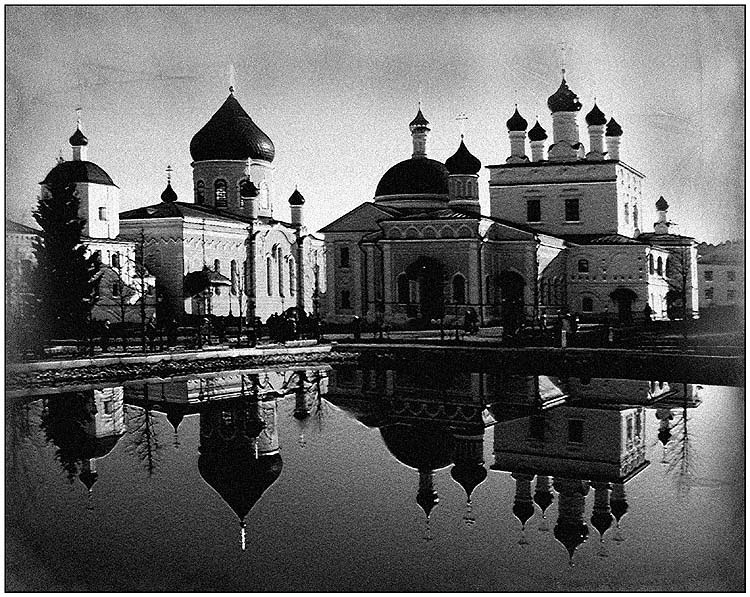 Зеркало церквей храм пруд церковь