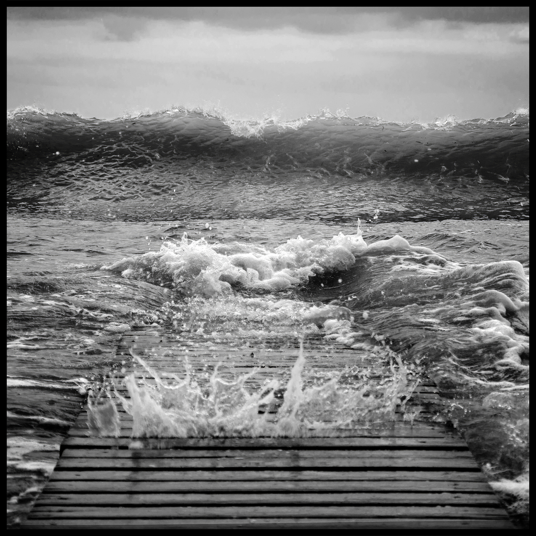 Погружение Вода, море, волна, шторм.