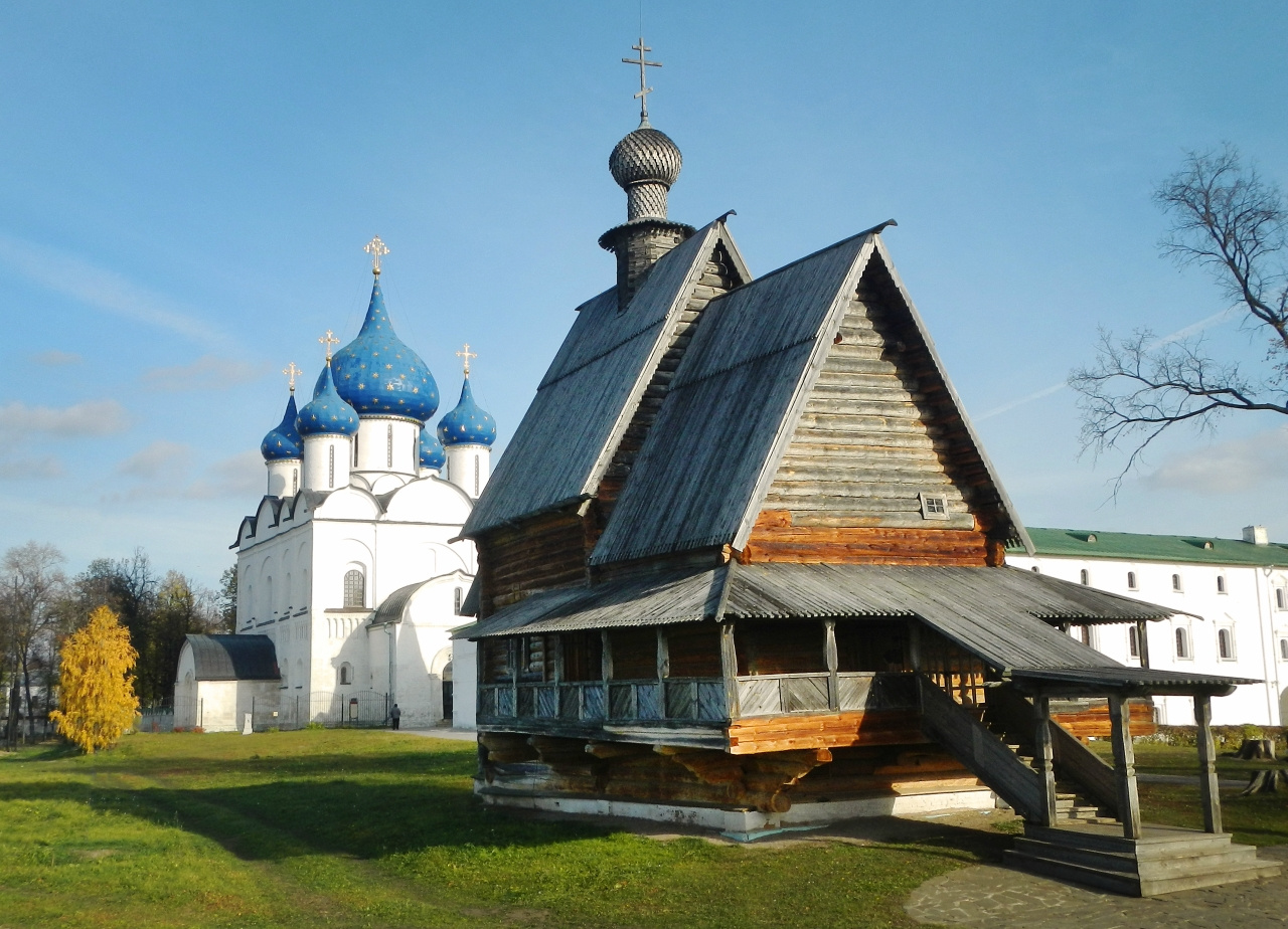 В Кремле суздаль кремль храм церковь купола православие