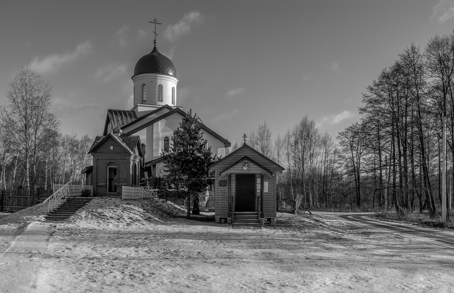 Храм. Монохром 