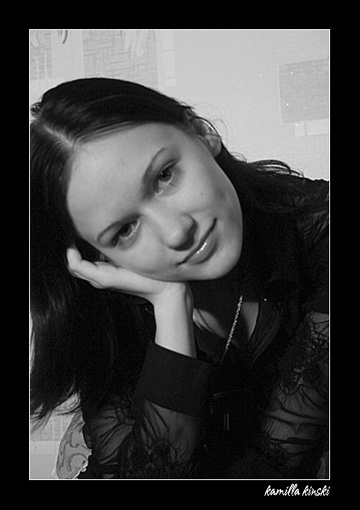 Автопортрет из забытого старого... портрет из старого, год назад, девушка, еще черные волосы