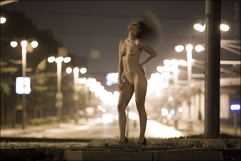 Проспект Мира ISO800 200mm 1/8s f/2.8