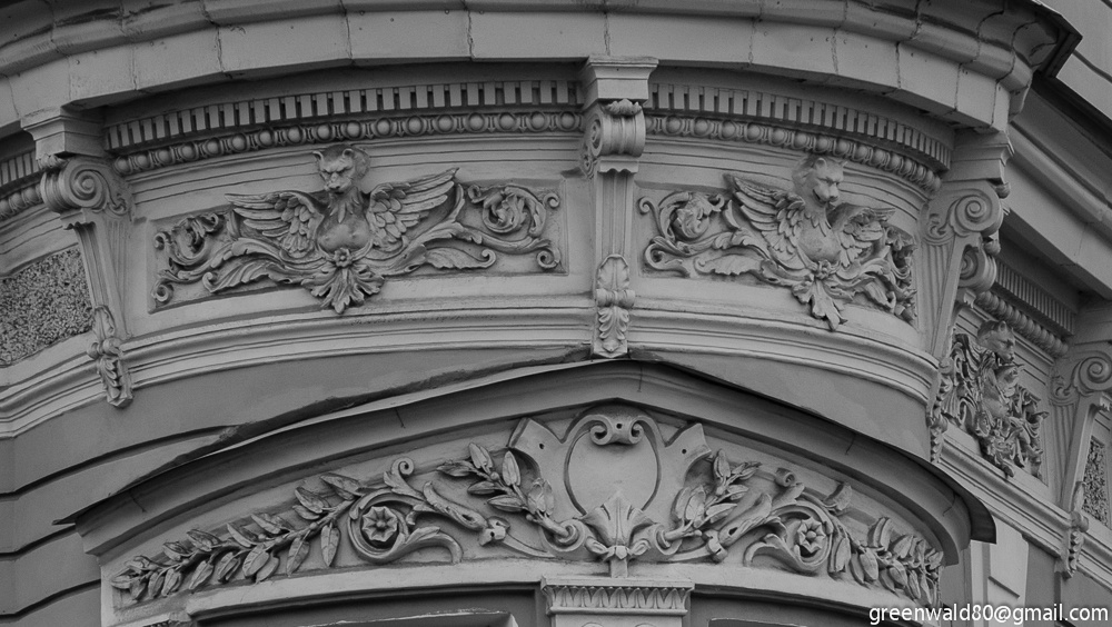 Питерское зодчество Питер Санкт-Петербург жанр стрит-фото черно-белое чб