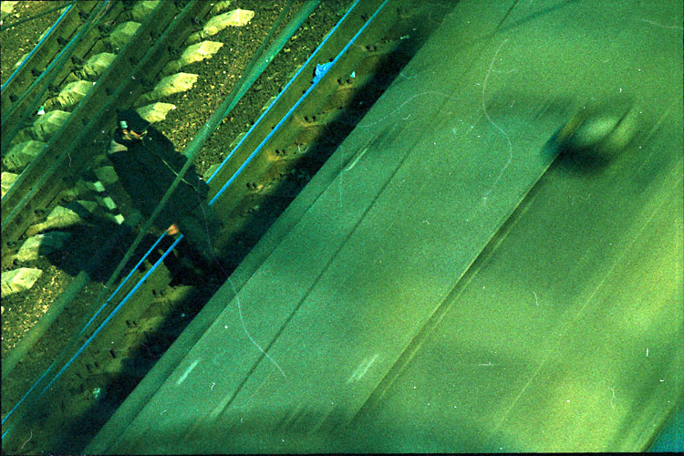 684 684