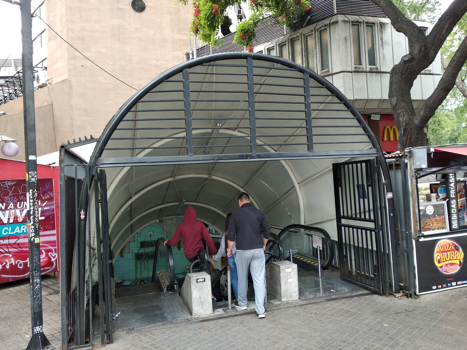 Метро в Сантьяго Чили Сантьяго