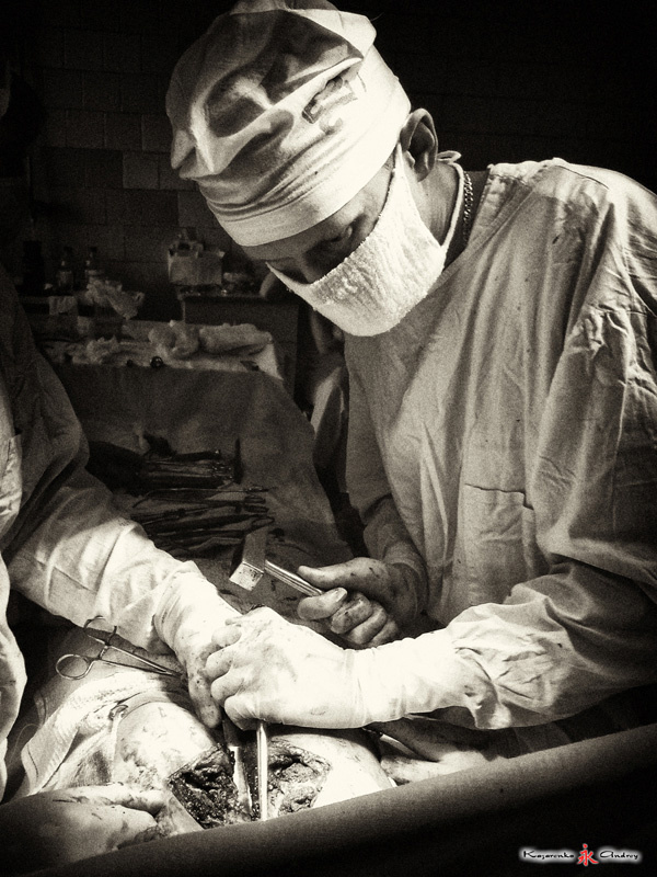 surgeon 2 