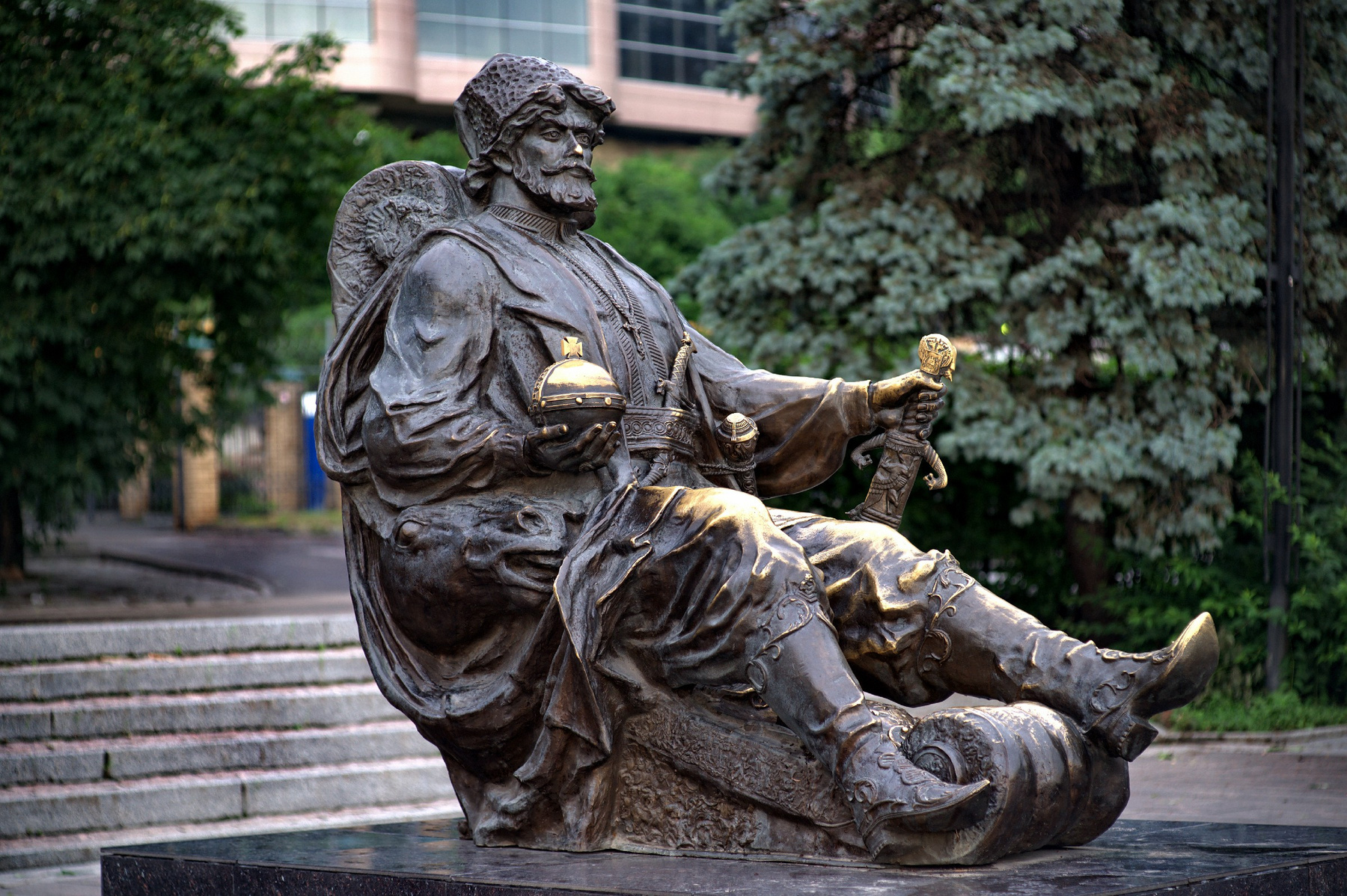 памятник 