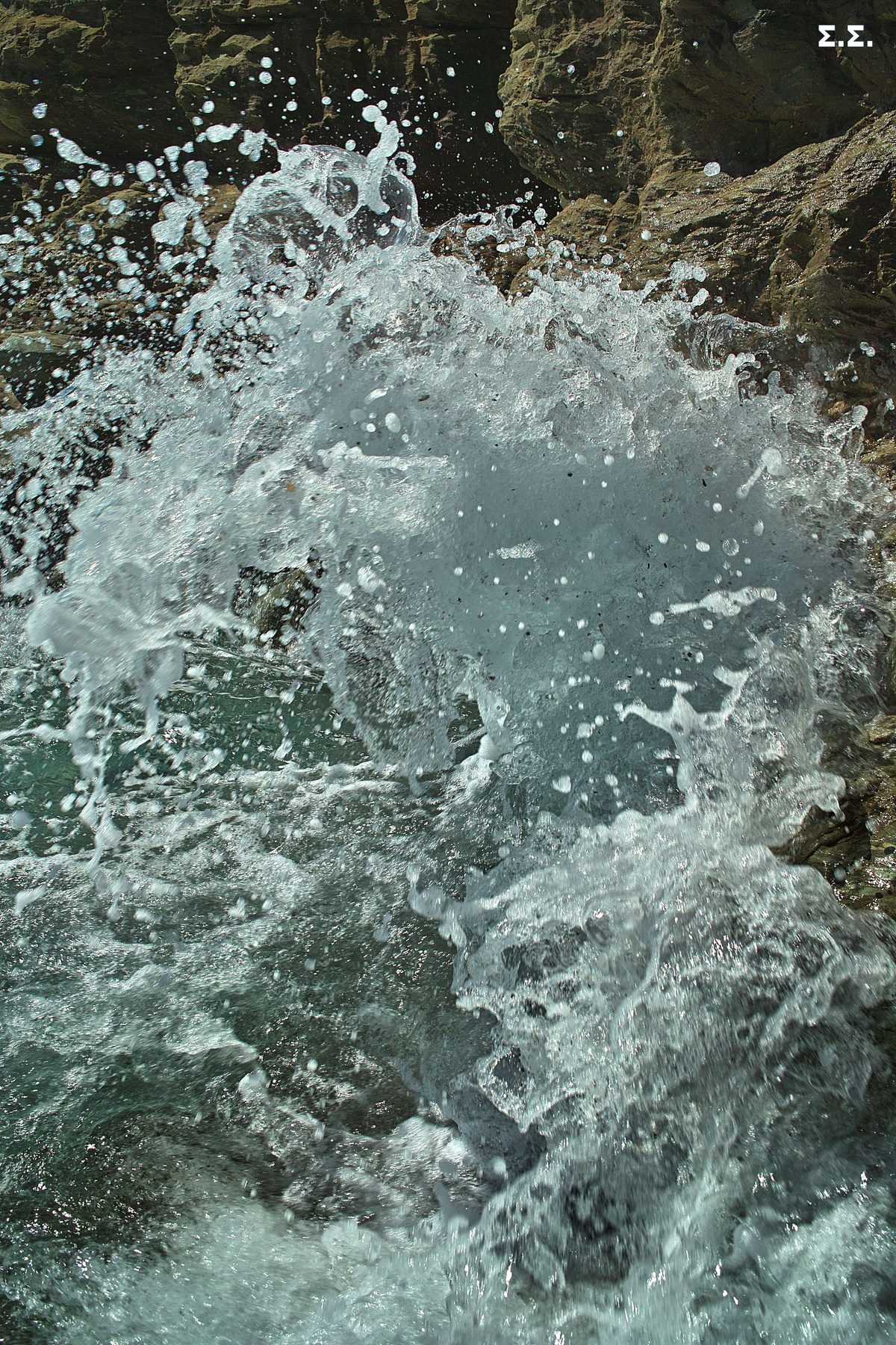 THERE WHERE THE WAVES BRAKE 