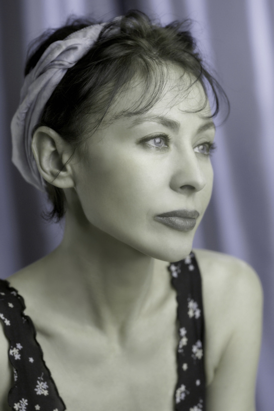 Лариса женщина,портрет