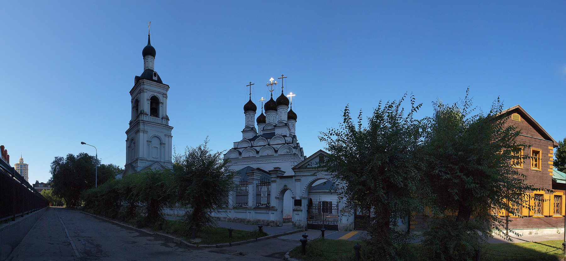 Храм Николая Чудотворца в Голутвине 
