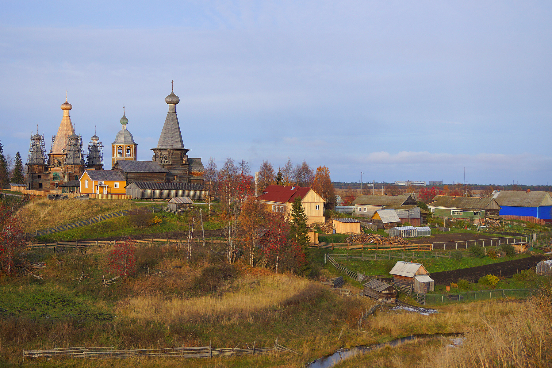 Поморское село Нёнокса.12.10.2014. трифон нёнокса северодвинск река троицкая церковь в нёноксе никольская колокольня