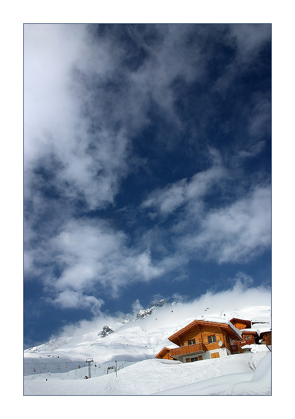 Под небом голубым.... Снежные зарисовки горной Швейцарии, Kanderssteg, Loetschenalp, зима, февраль, 2006