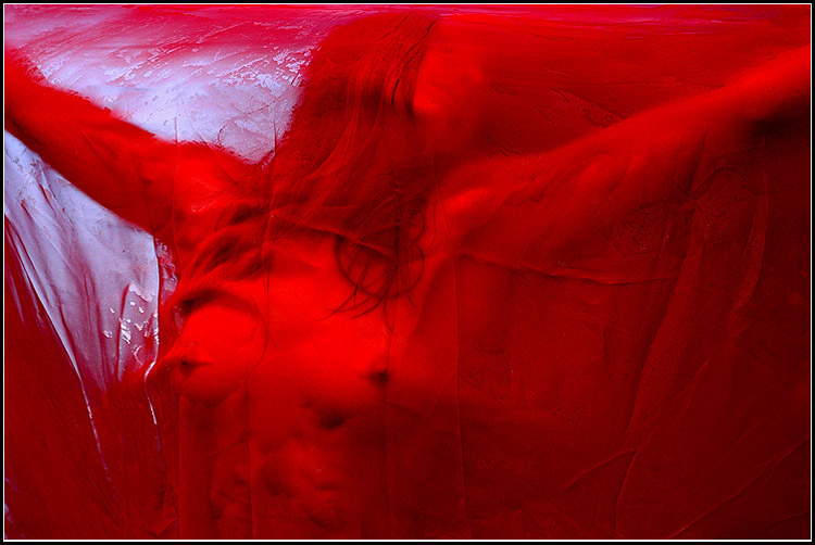 Вчера............... IN RED