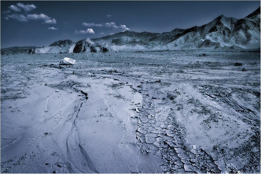 БЕЗводный мир... Death Valley California жара