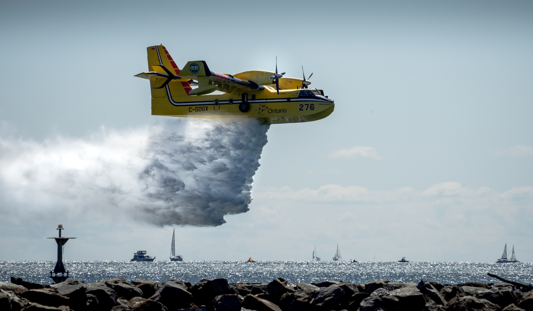 Canadair CL-415 