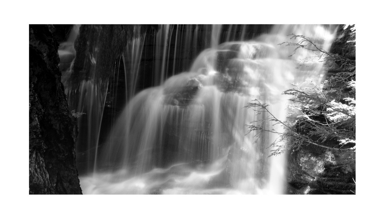 Про воду waterfall