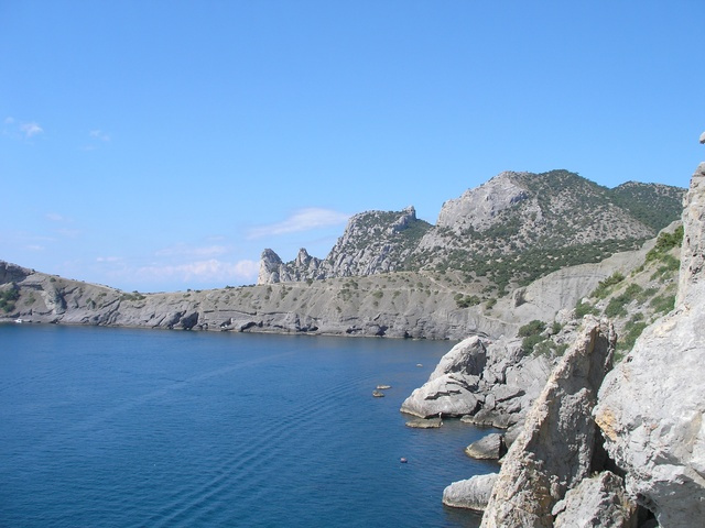 Залив крым горы море
