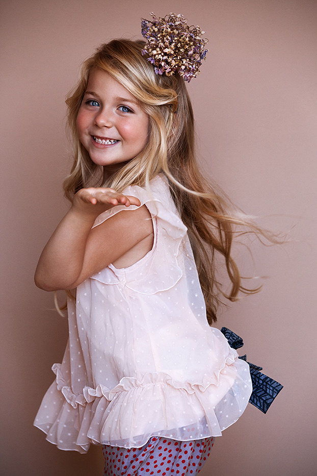 Sophia Kids fashion photographer Vika Pobeda Los Angeles CA www.vikapobeda.com