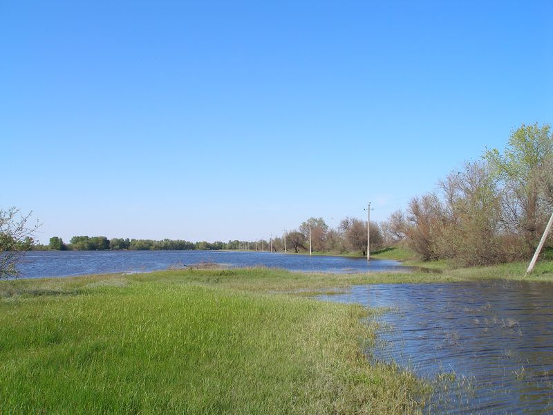 Разлив 