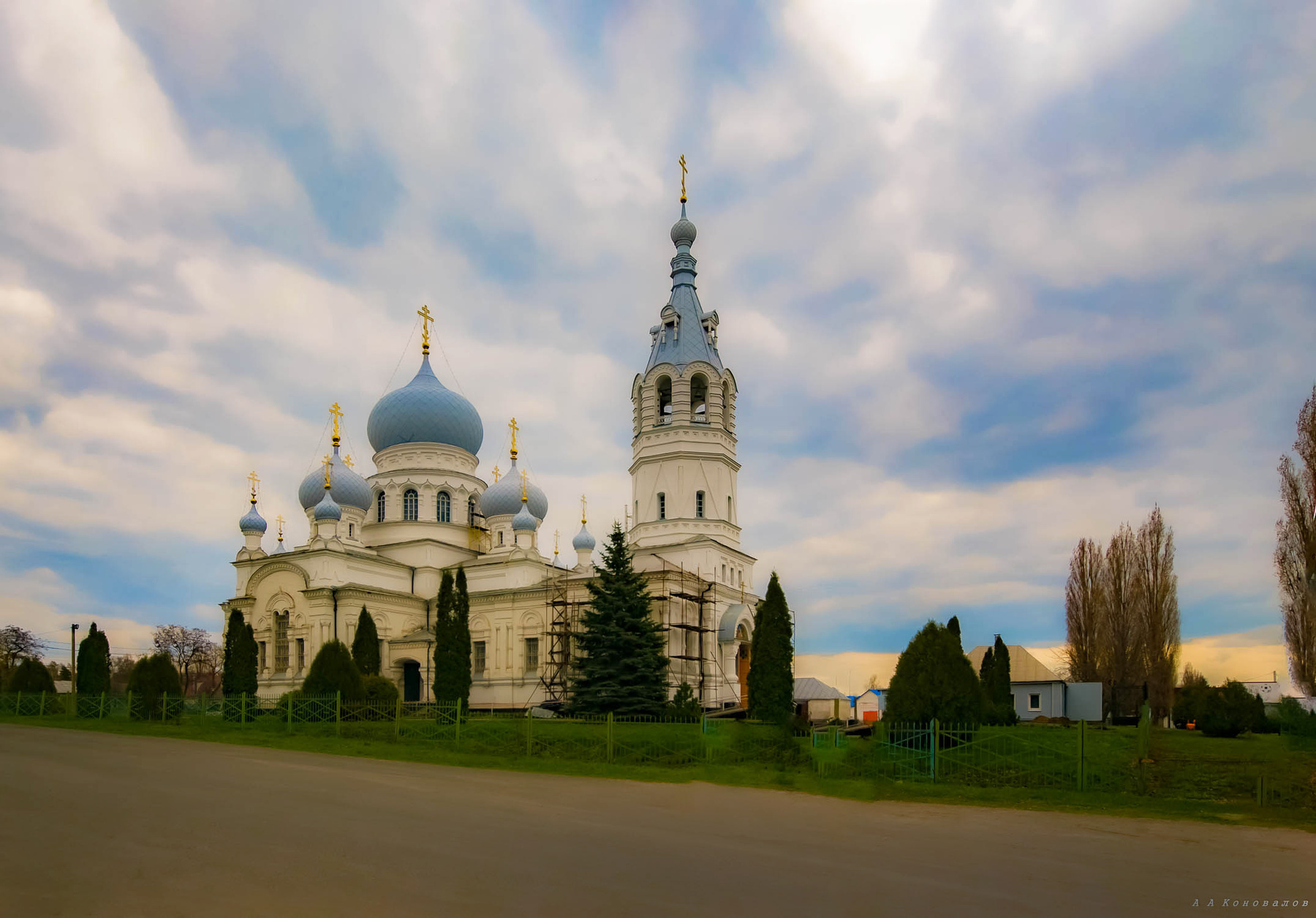 Церковь Рождества Христова. п. Анна. 