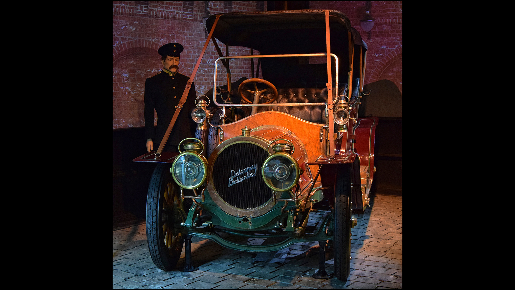 "Delaunay-Belleville". (один из автомобилей царя Николая второго.) авто