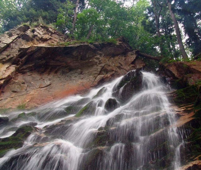 Водопад водопад