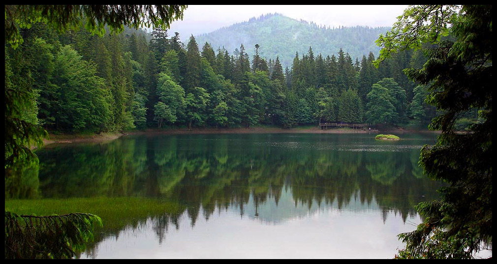 Синевирская панорама Карпаты, озеро, Синевир