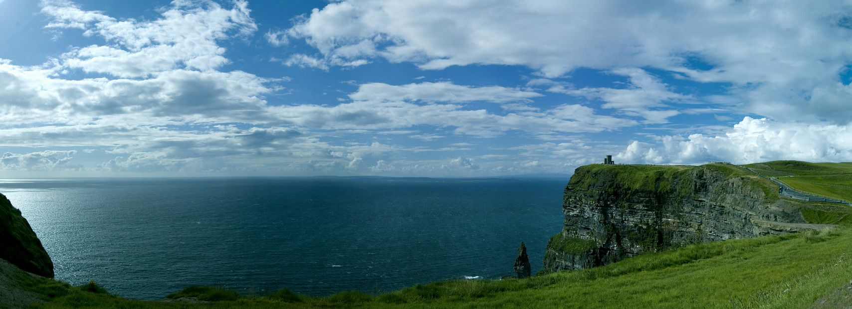 Про замок Cliffs Of Mother, Ireland