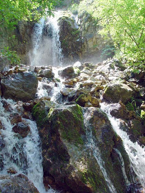 солнечный водопад 