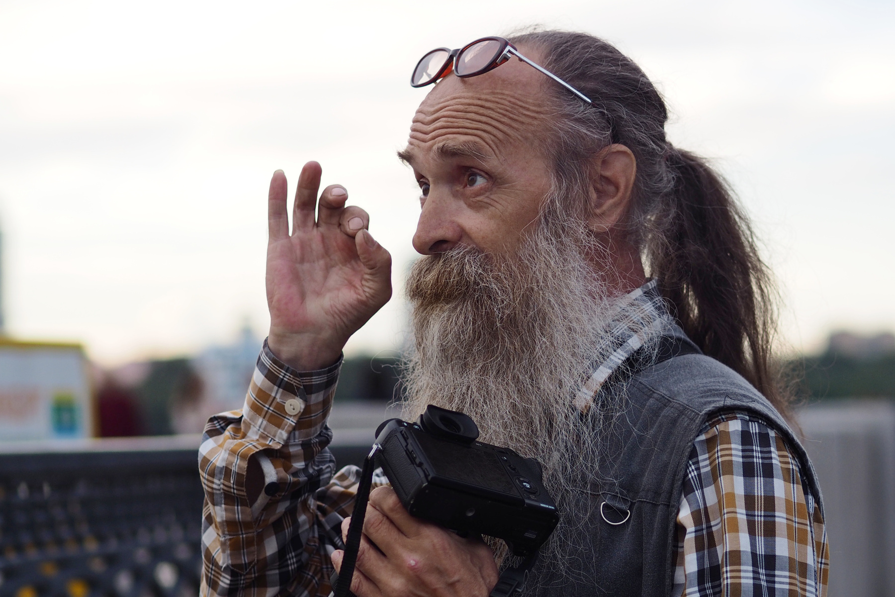 *Старый фотограф...** Фотограф Алексей Рагозин