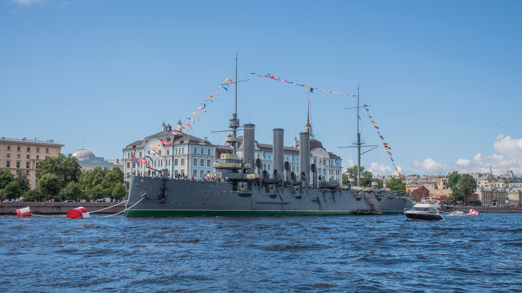Аврора город Санкт-Петербург Питер Нева Аврора день ВМФ