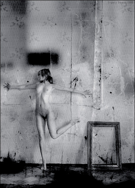 between&timelessness 
