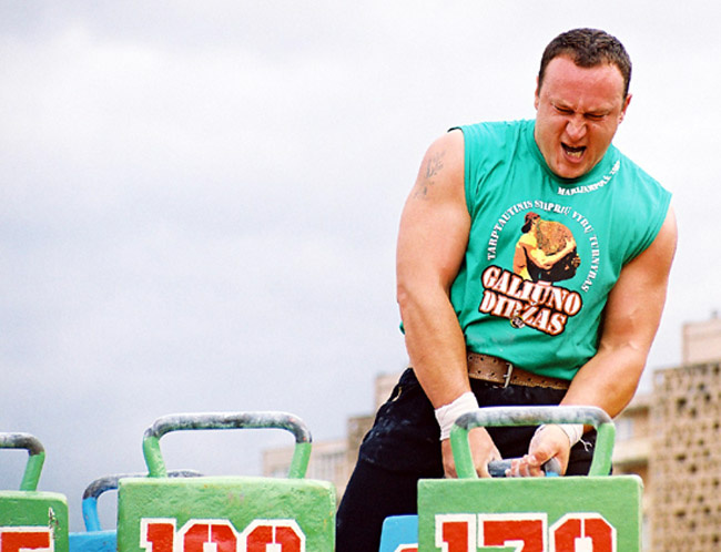 strong man 