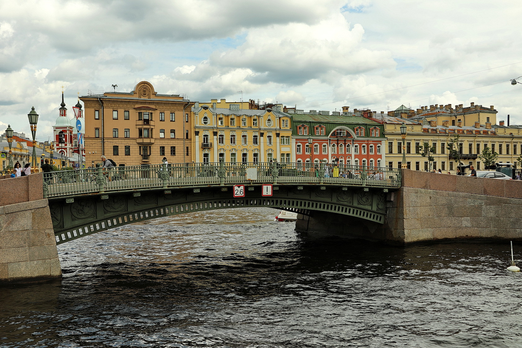 Санкт-Петербург  (37) 