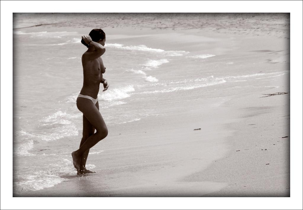 Вариация на тему «Рождения Венеры» пляж топлесс майами бикини miami beach topless
