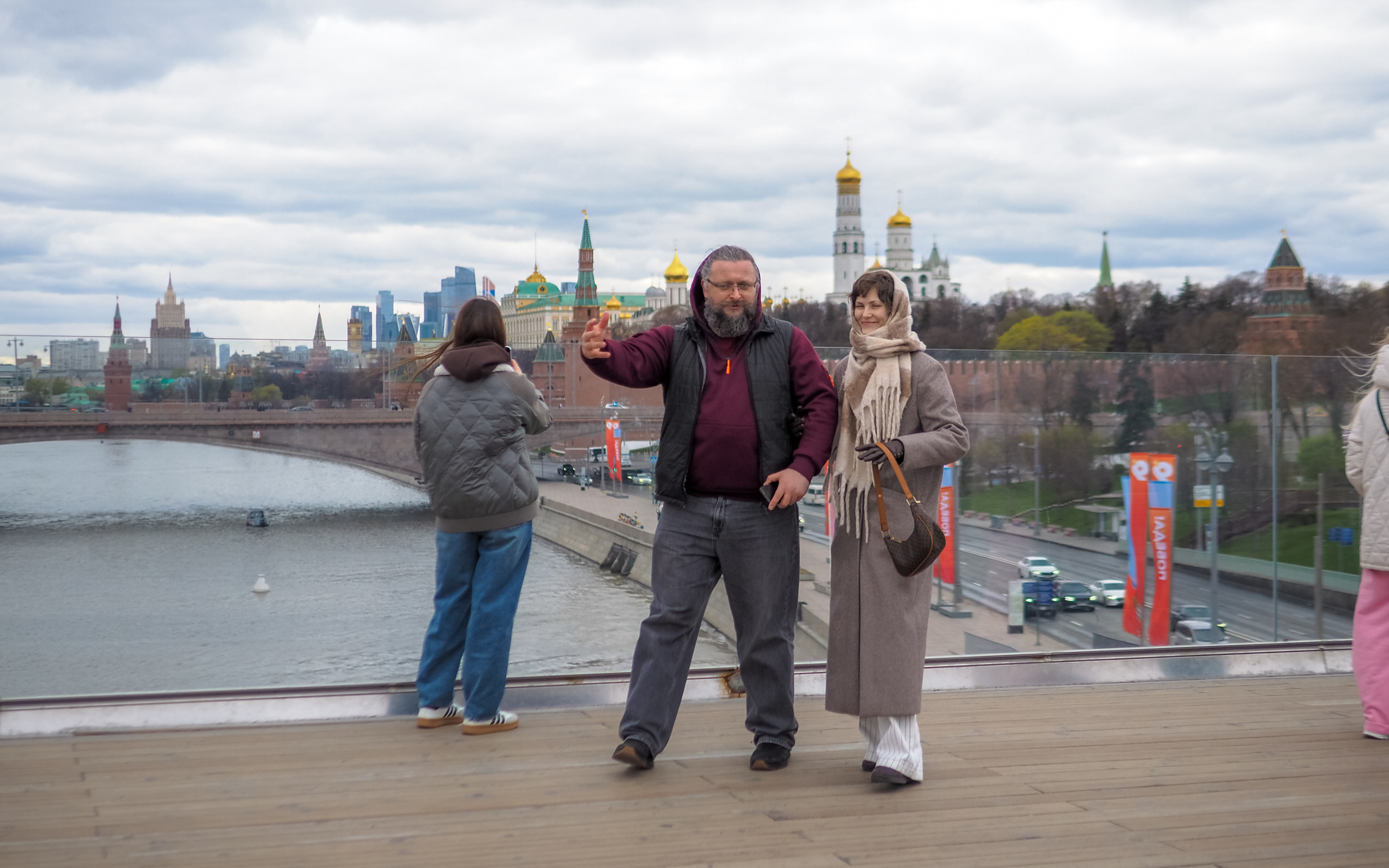 Люди на Мосту olympus 10 MARK IV