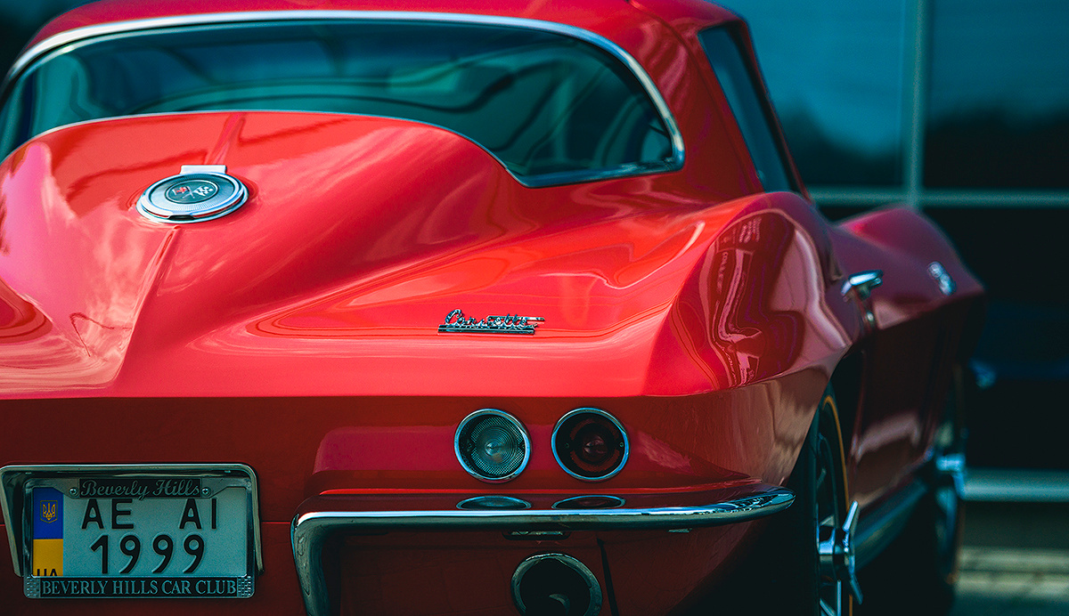 Chevrolet Corvette Sting Ray 