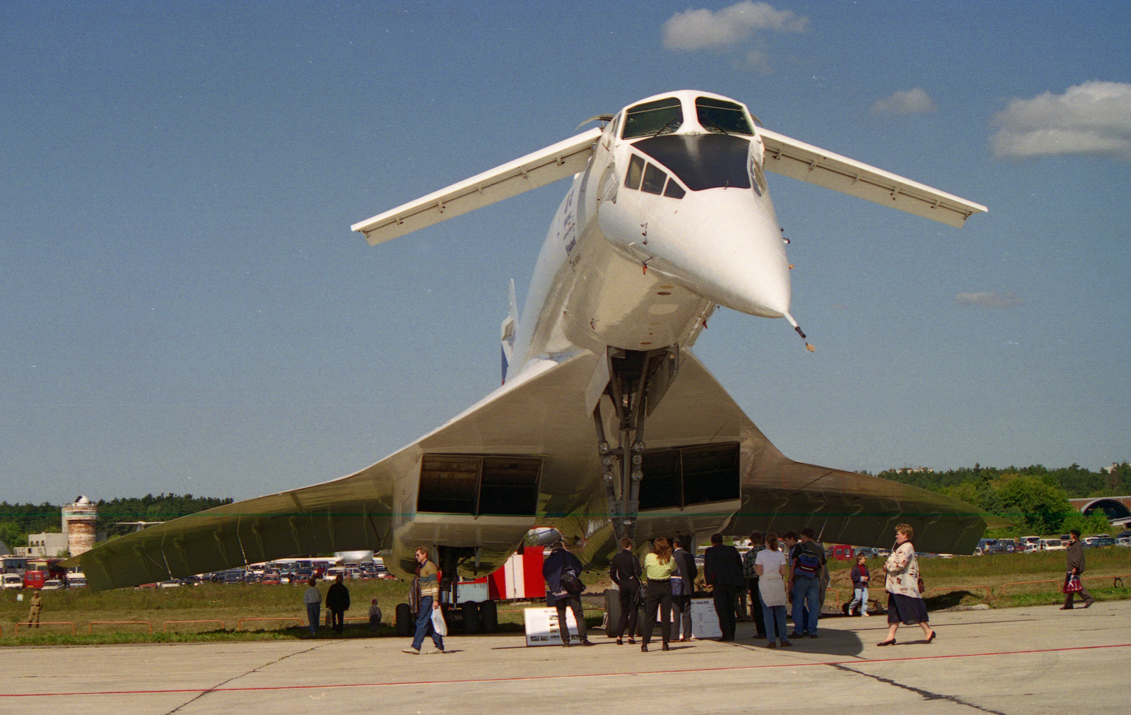 Ту-144 Ту-144 авиация самолет стоянка Жуковскмй 1998