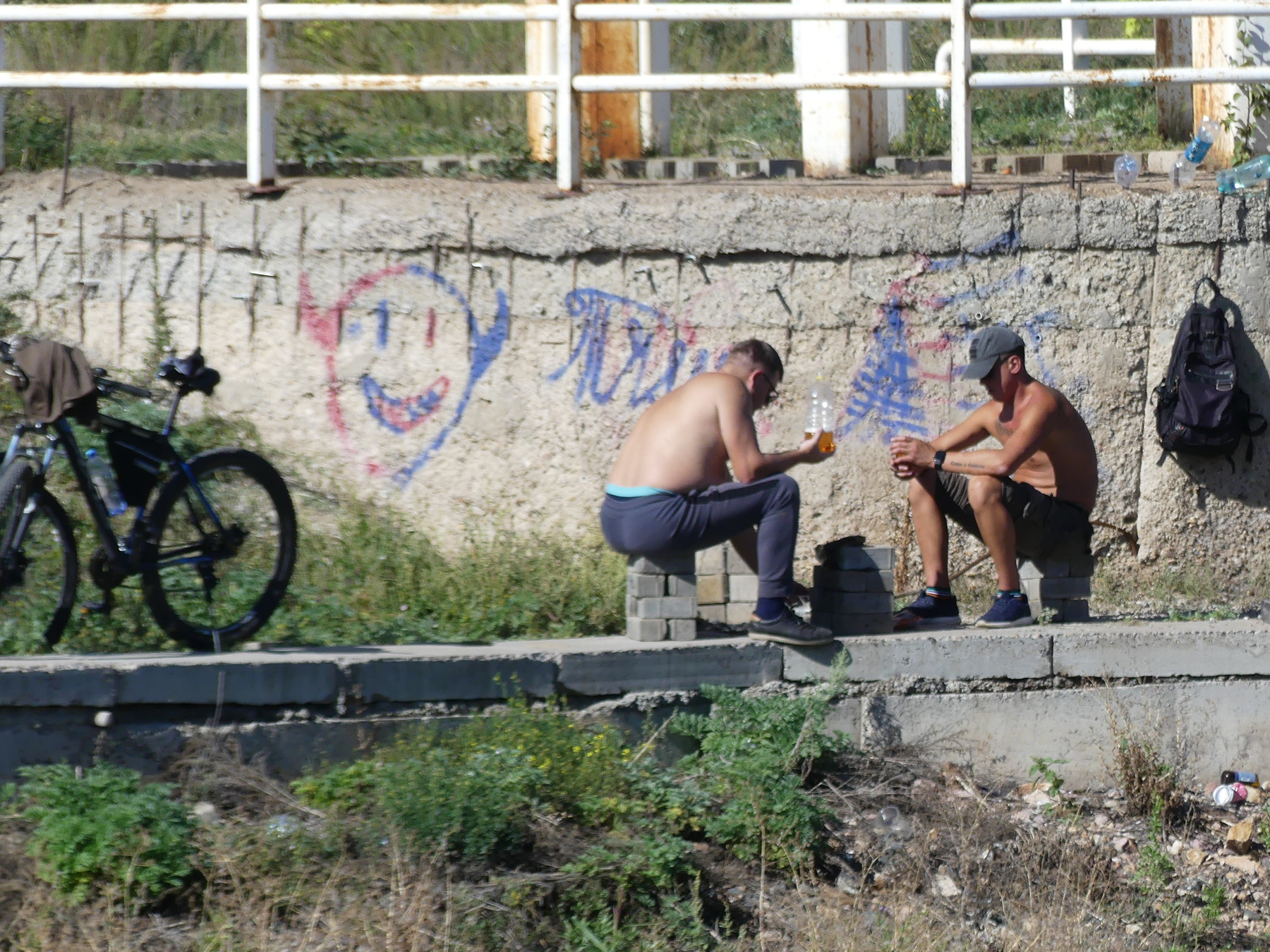 Два велосипедиста. 