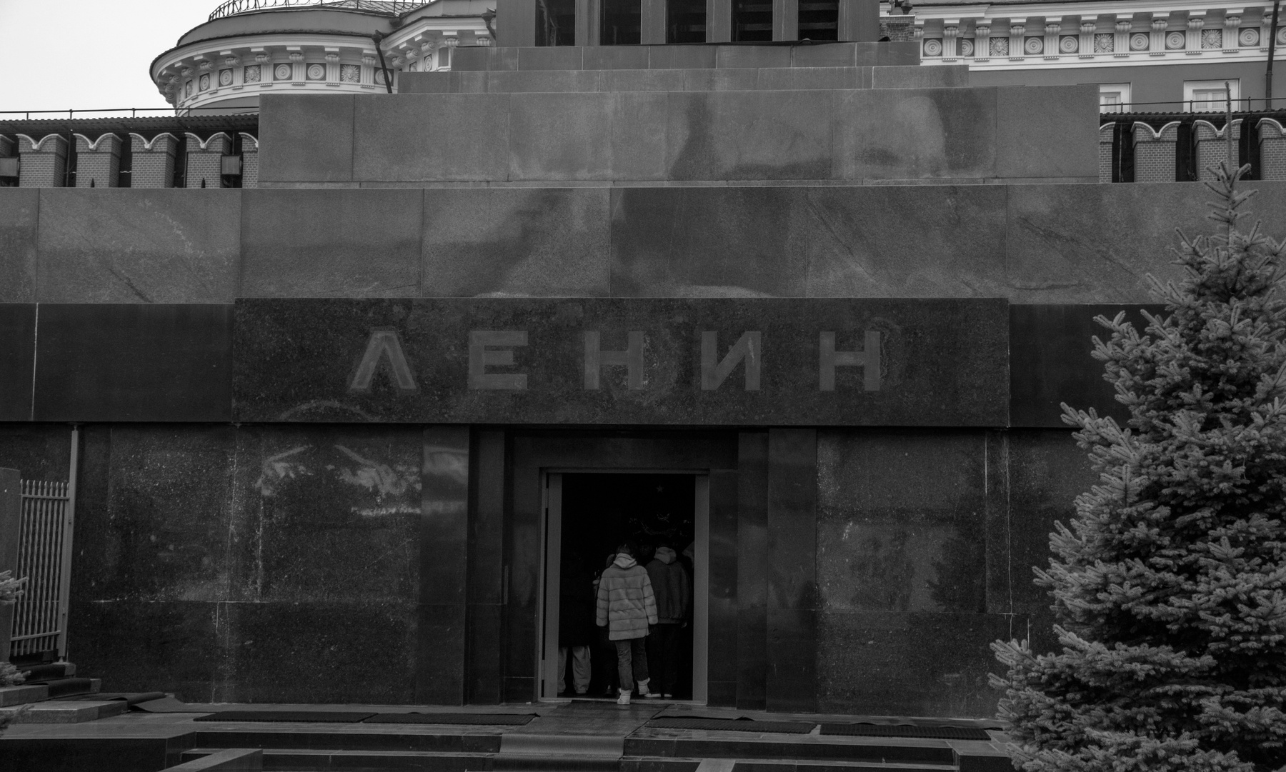 в гости к дедушке 
