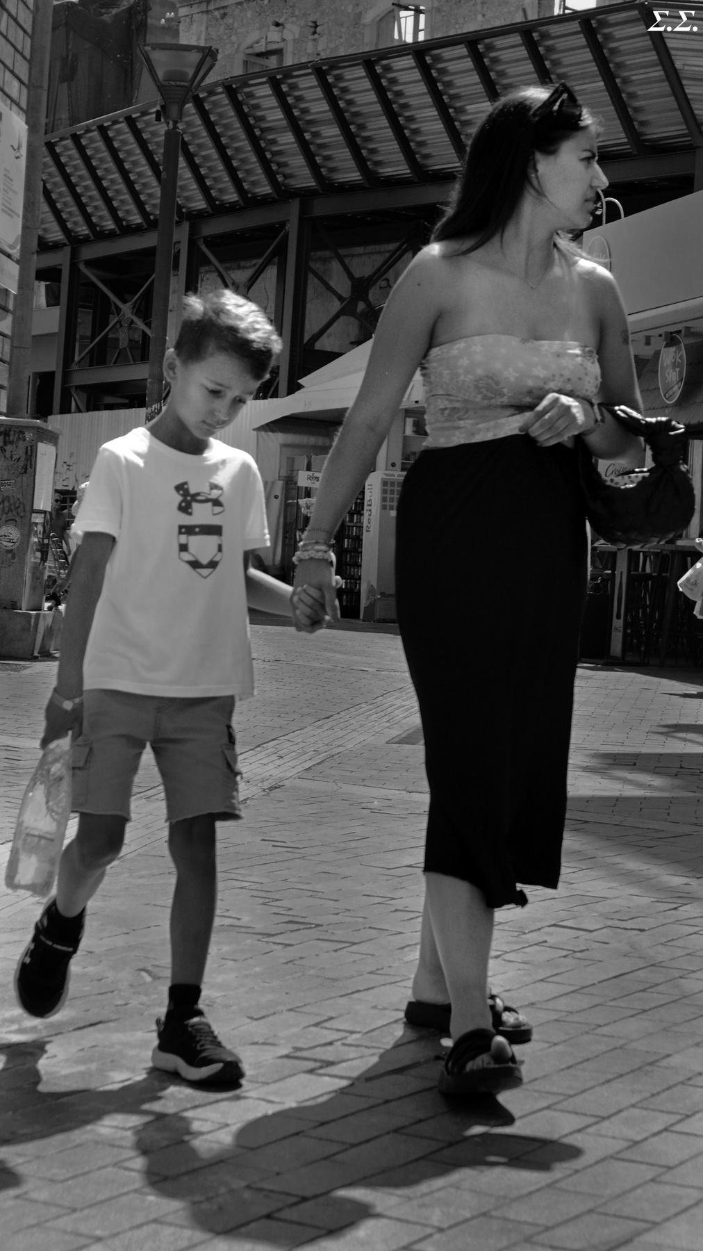 WALK WITH MOM 
