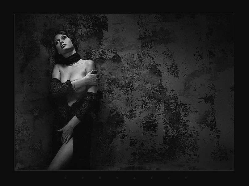 "Afraid of sunlight" from the cycle "Marillion collection" 