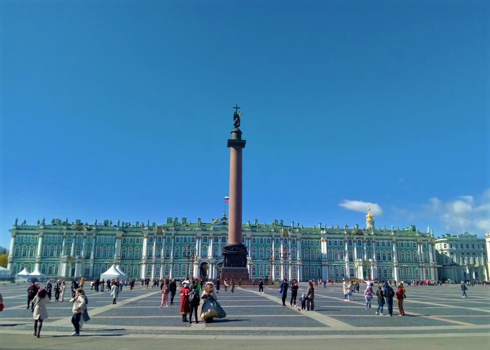 ДВОРЦОВАЯ 