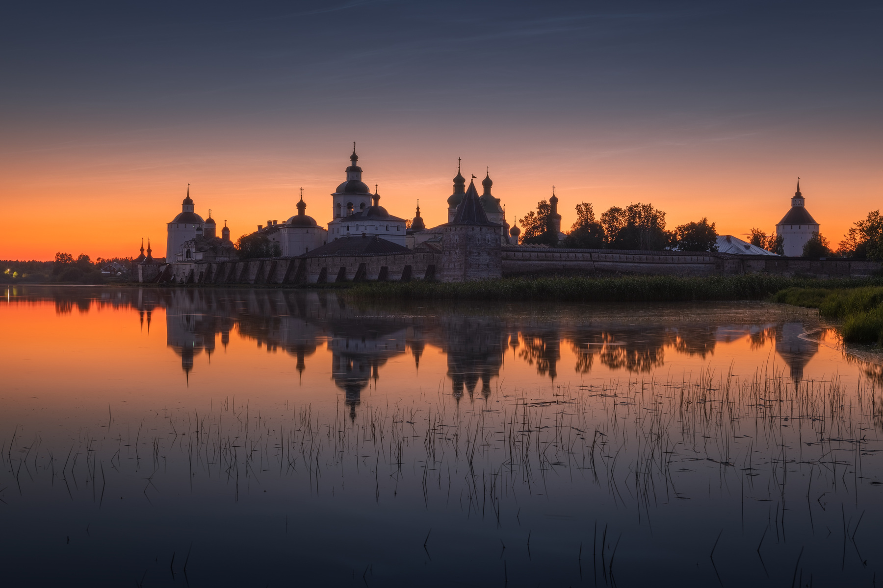 Белые ночи с серебром... Кирилло-Белозерский монастырь
